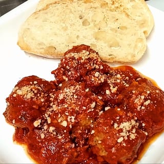 Meatballs & Ciabatta Bread - 6 Pieces