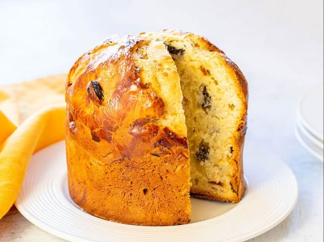 Panettone.