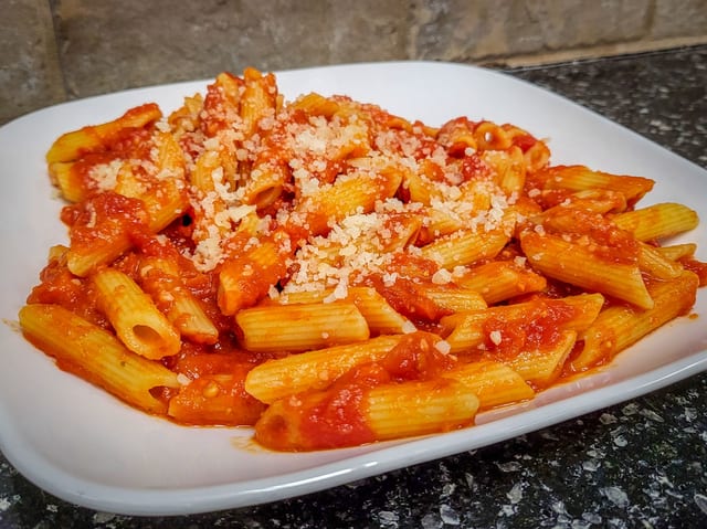 Pomodoro (Tomato & Basil) Sauce.