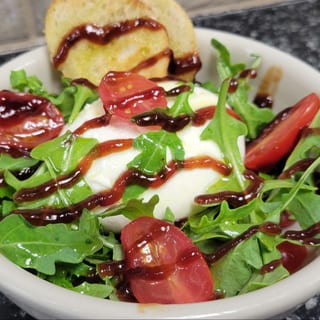 Caprese Salad for 4/6 People