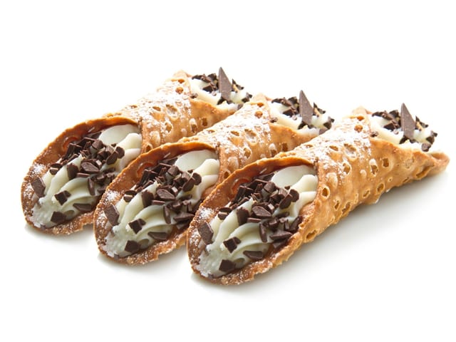 Cannoli (3).