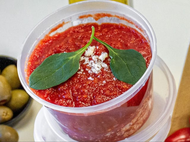 Pomodoro (Tomato & Basil) Sauce 16 oz. Frozen.